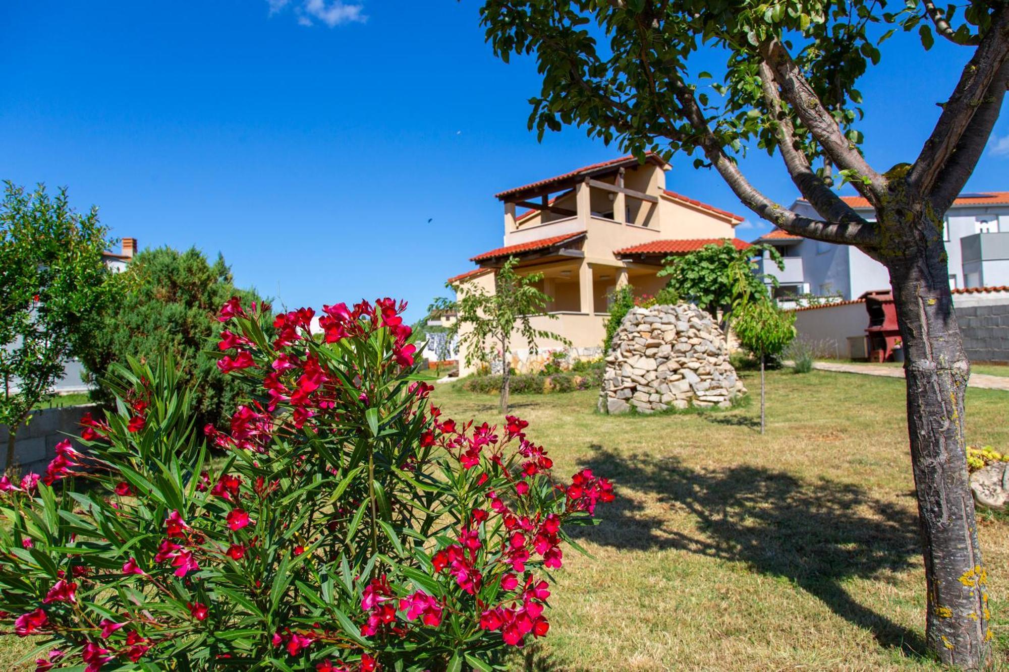 Apartman Viki Stinjan Пула Екстер'єр фото